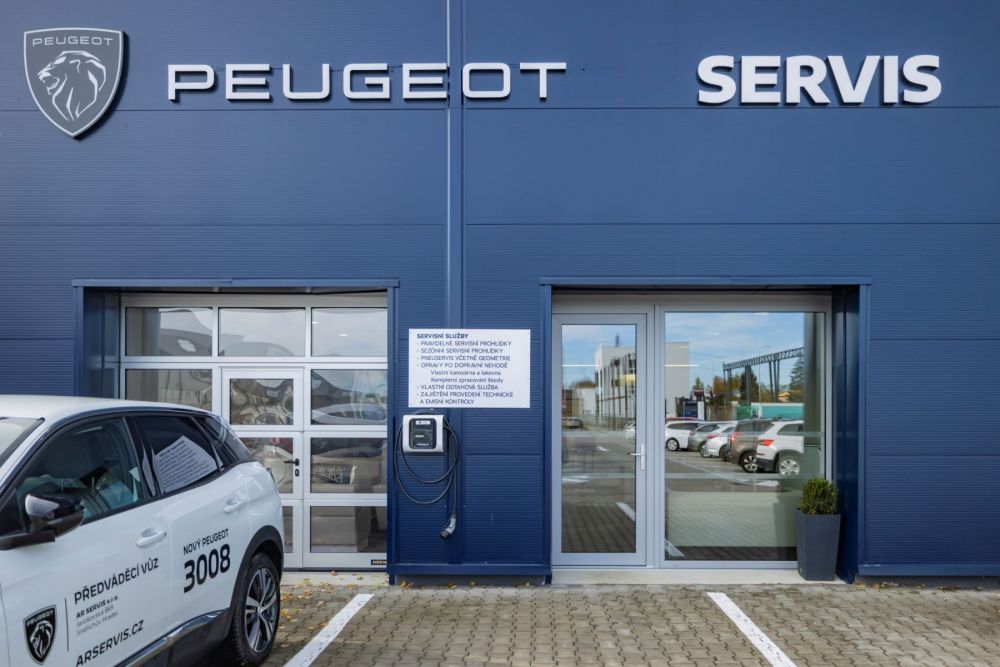 Peugeot servis v novém